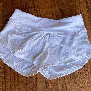 Lululemon Speed Up Low Rise Short 2.5" White Size 0